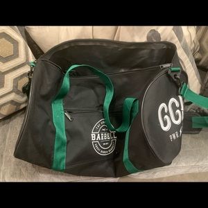 Girls who powerlift gym bag